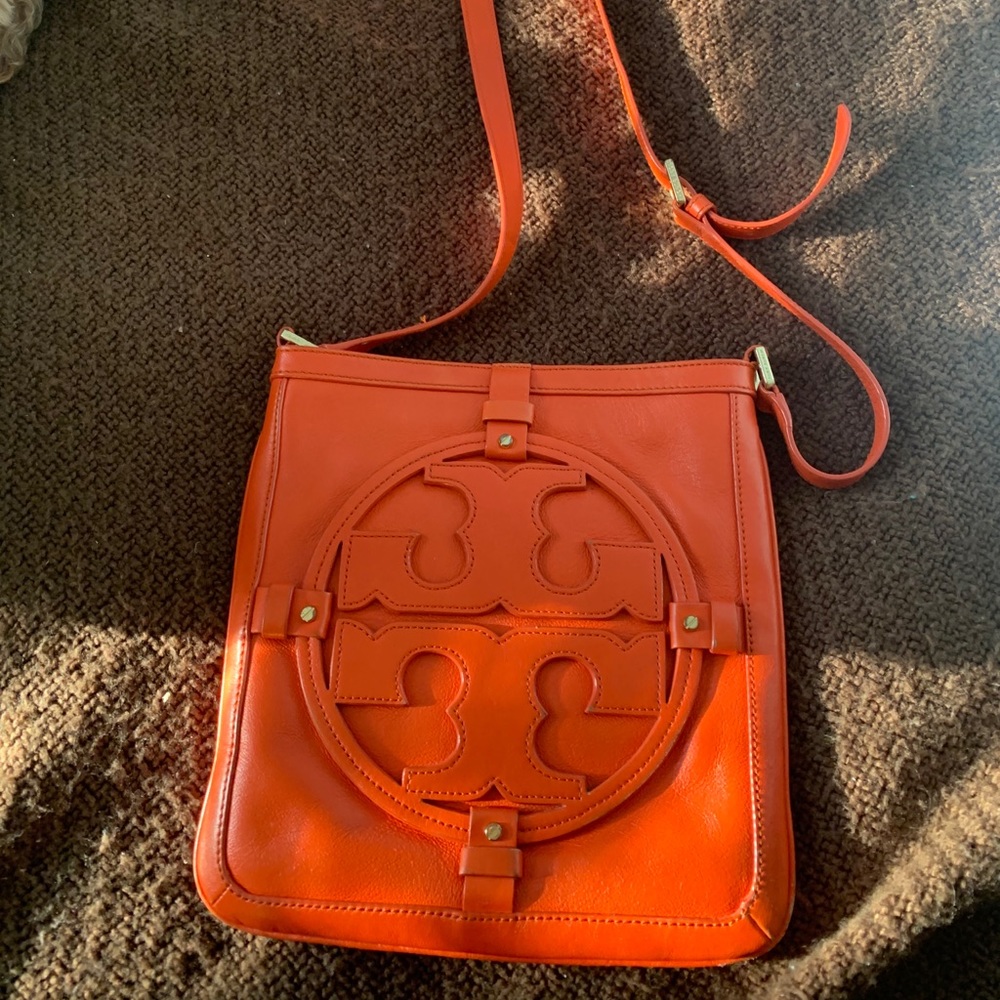 Genuine Tory Burch “Holly” crossbody bag